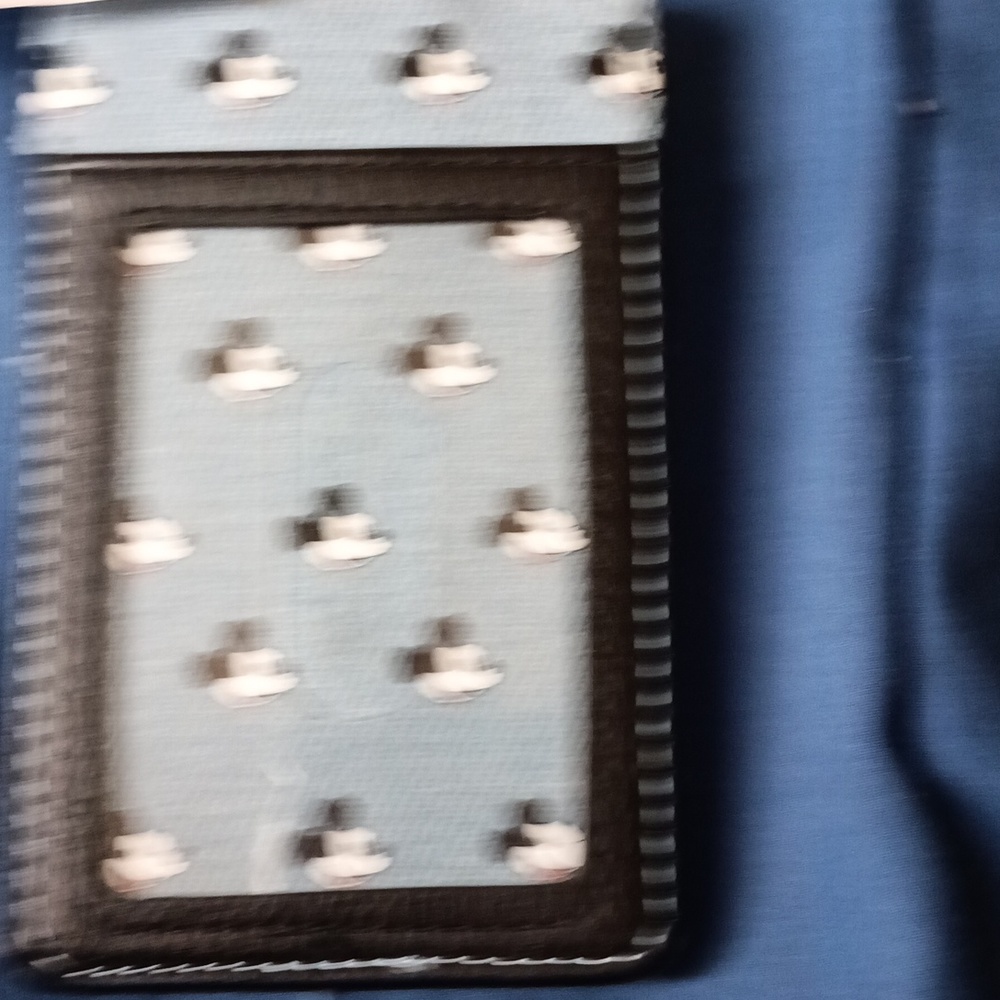 Wallet - Picture 3 of 5